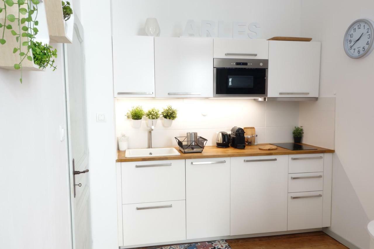 Arles Holiday - Le Studio Chic Exterior photo